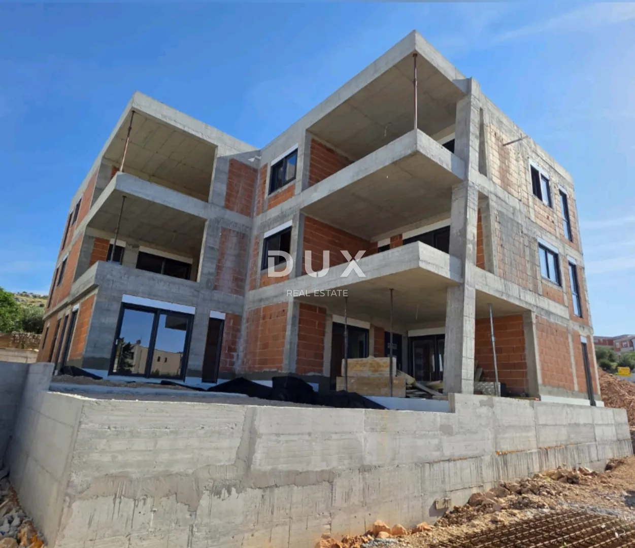 šibenik, žaborić - penthouse sa pogledom na more - slika 2