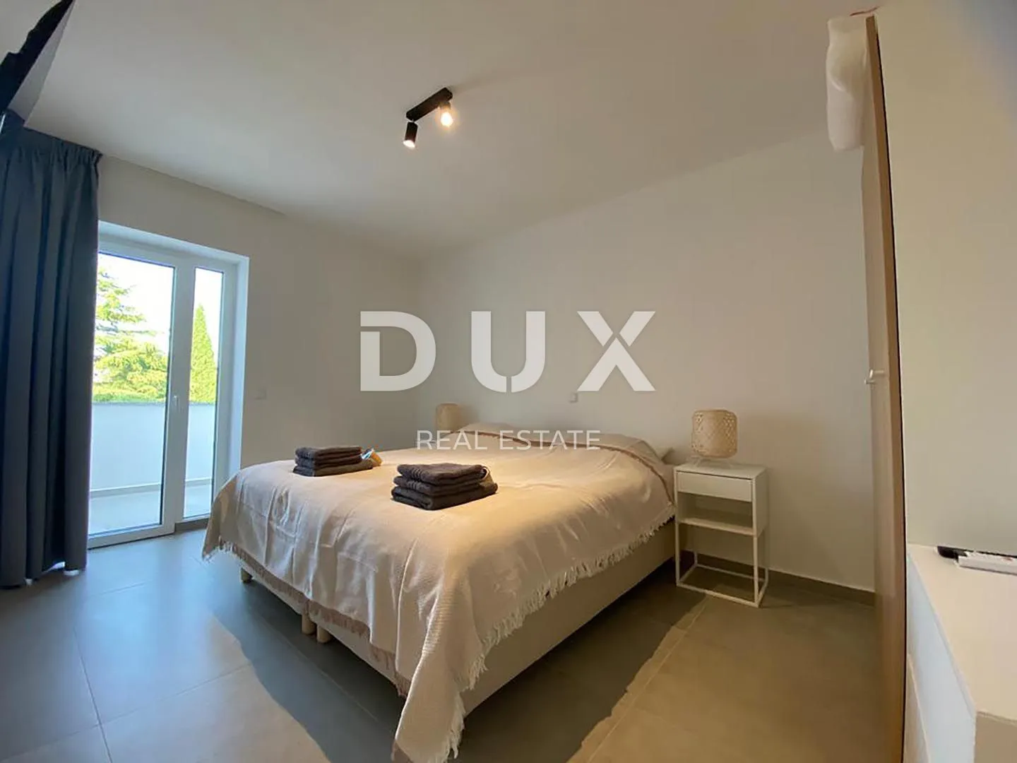 istra, premantura - predivan 3ss+db penthouse s pogledom na more - slika 10