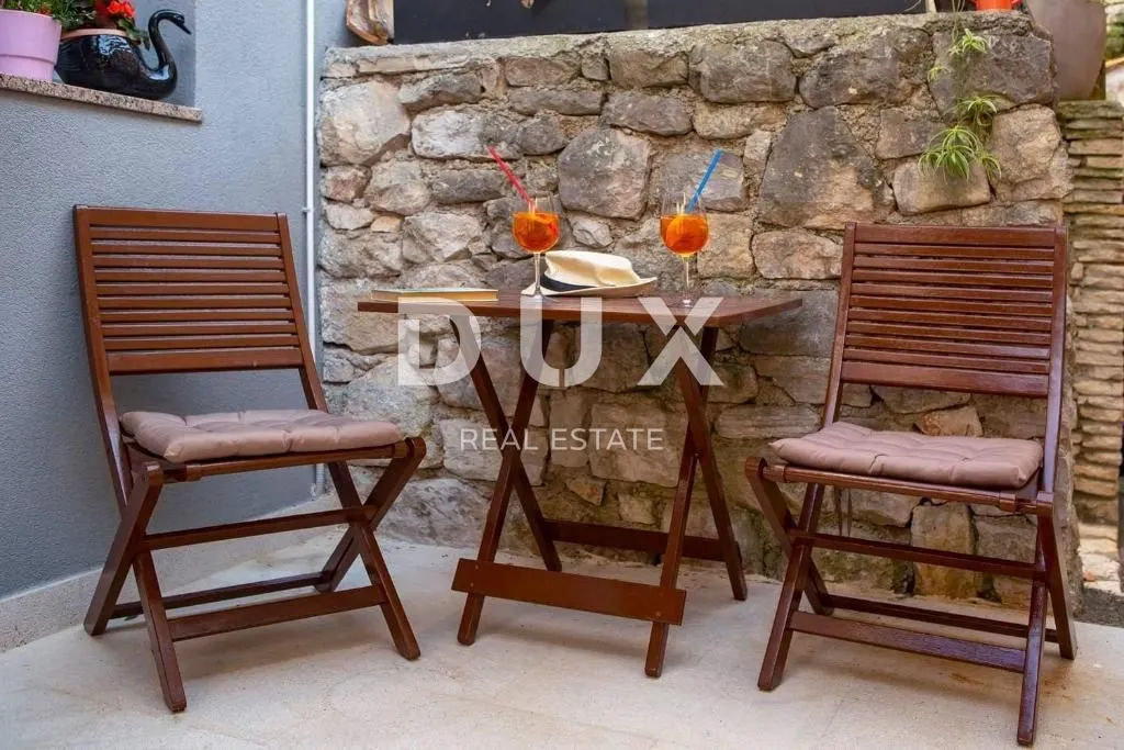 istra, rovinj - 2ss+db dizajnerski stan u strogom centru grada - slika 27