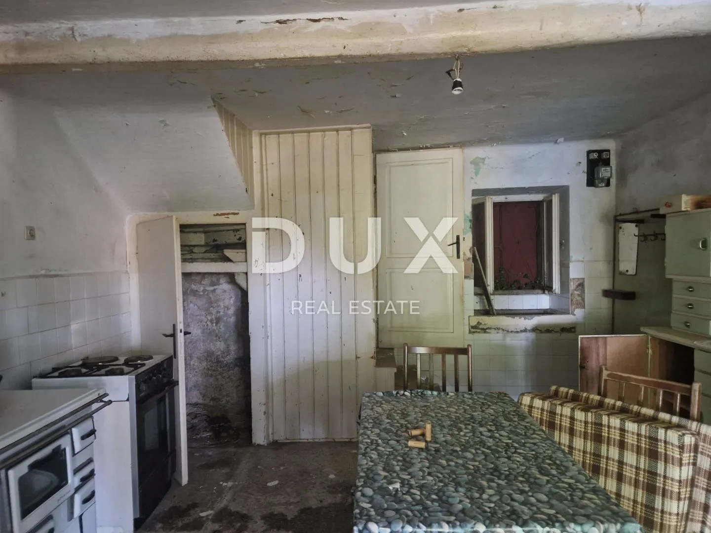 istra, labin - kamena kuća sa okućnicom od 1,1ha - slika 4