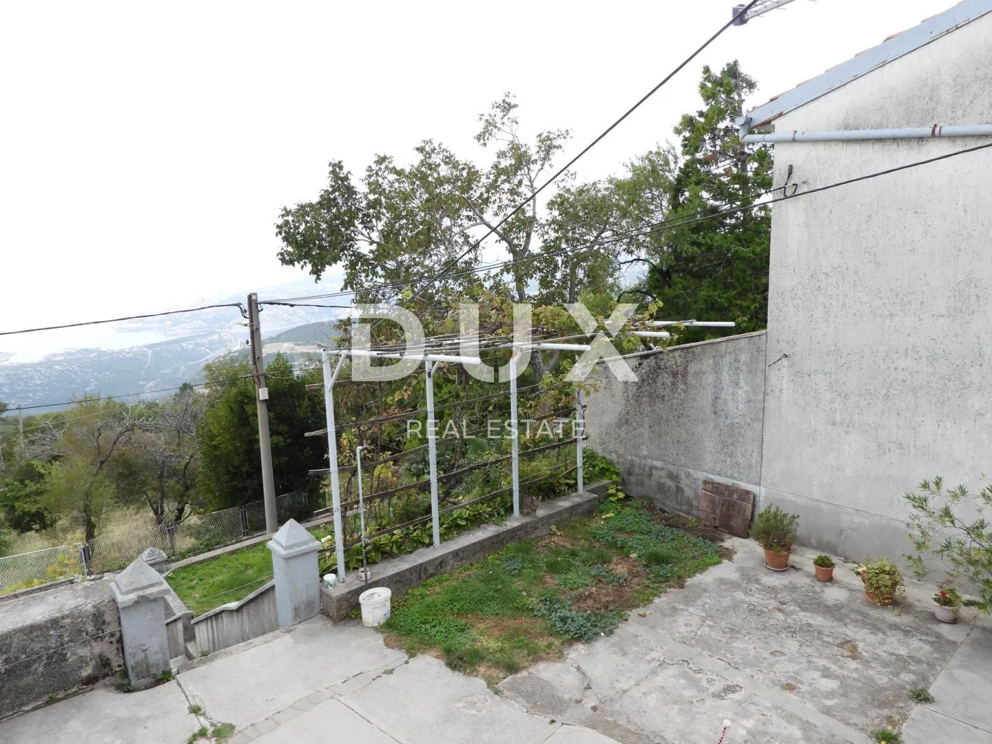 rijeka, hreljin- dvojna kuća 150m2 s pogledom na more + okoliš 650m2 - slika 36