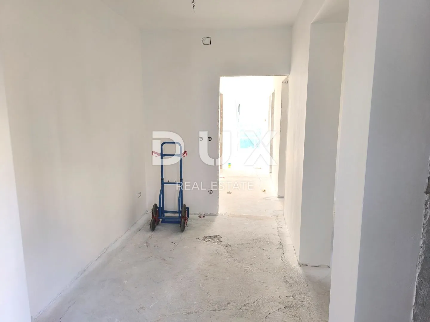 opatija, pobri - 2s+db stan na 1. katu s parkingom 72 m2 - slika 9