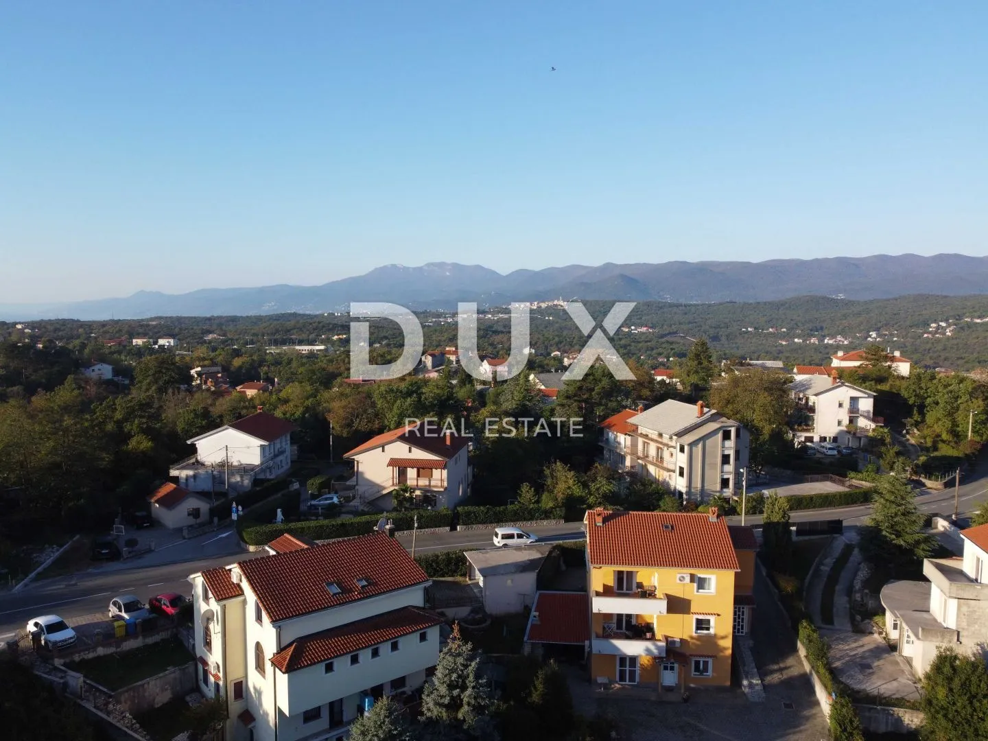 viškovo- građevinsko zemljište 810m2 za poslovno- stambenu ili stambenu zgradu- stanove/ obiteljsku kuću - slika 11
