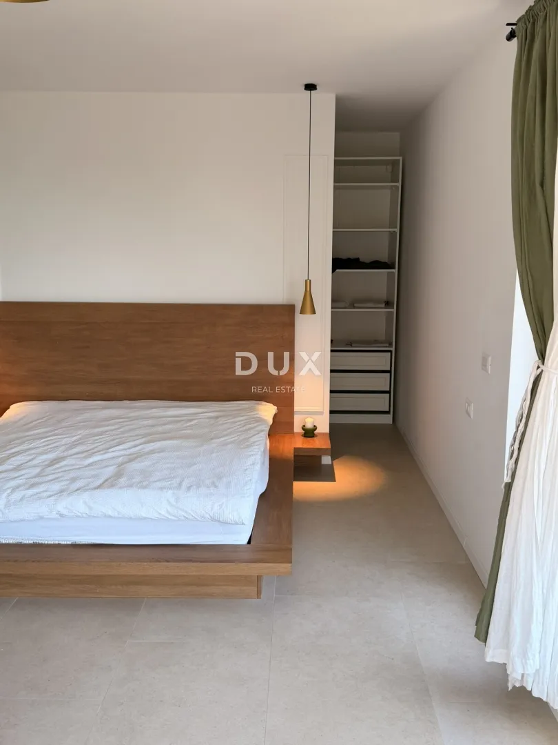 biograd na moru, vila sa bazenom od 350 m2, blizina i pogled na more - slika 12