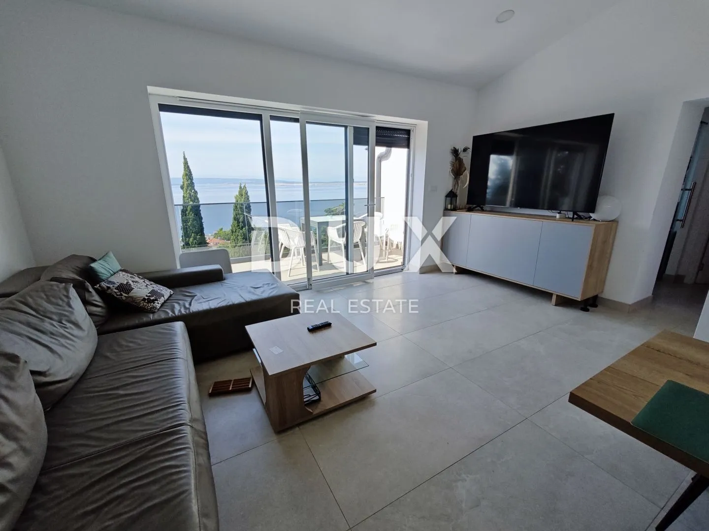 crikvenica - savršen penthouse na savršenoj lokaciji! - slika 2