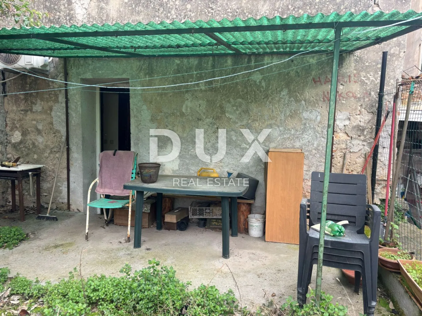 istra, pula - stan s vrtom u neposrednoj blizini centra! - slika 16