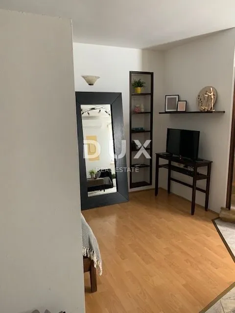 istra rovinj apartmanska kuća u starom gradu - slika 27