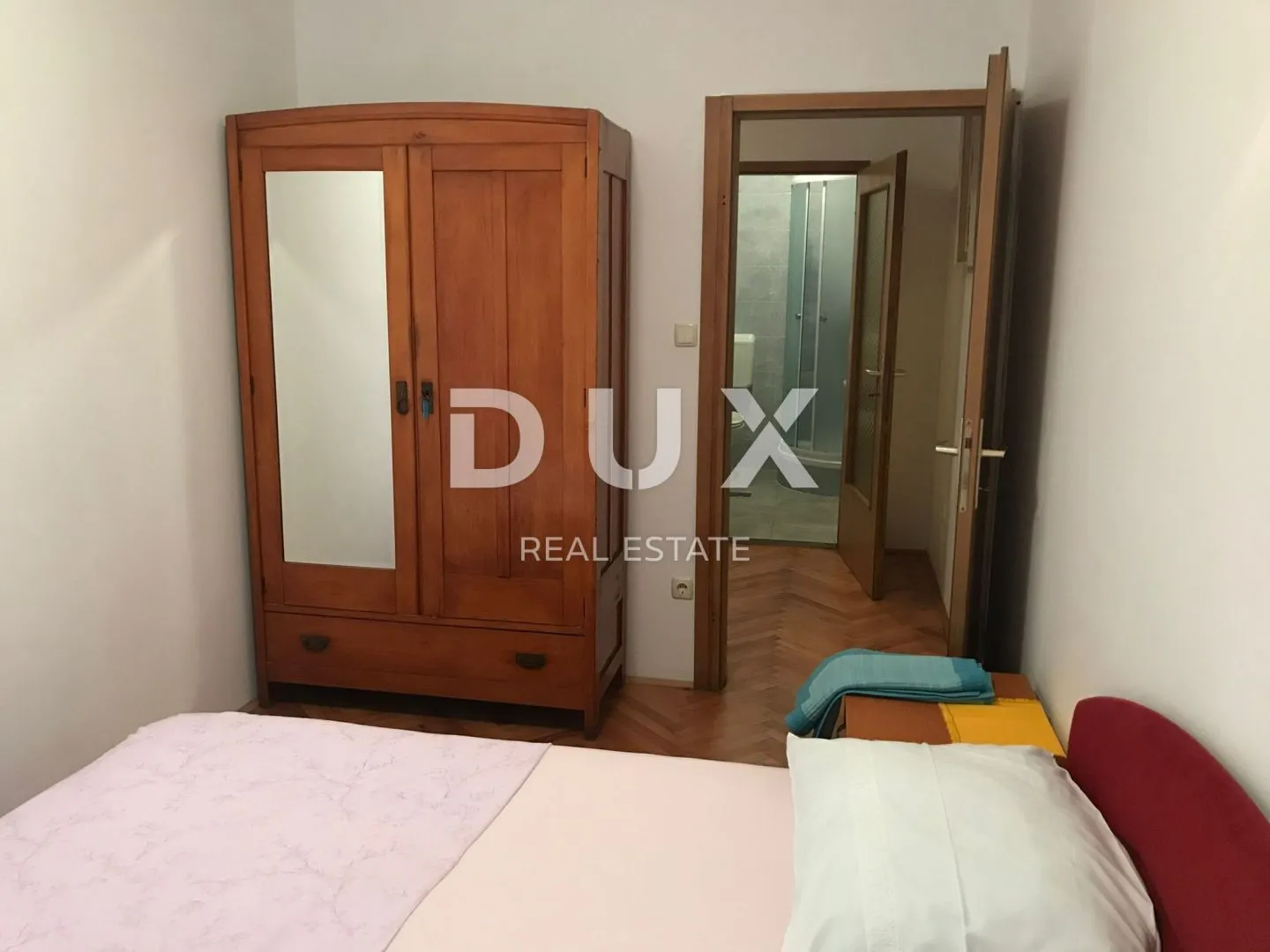 rab, lopar - kuća u centru grada - slika 30