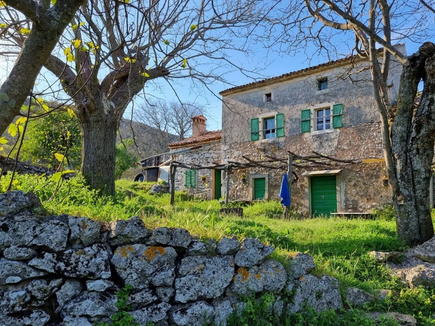istra, rabac - prostrano imanje na očaravajućoj lokaciji - slika 8