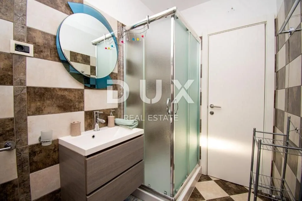 istra, pula prekrasna apartmanska kuća! - slika 14