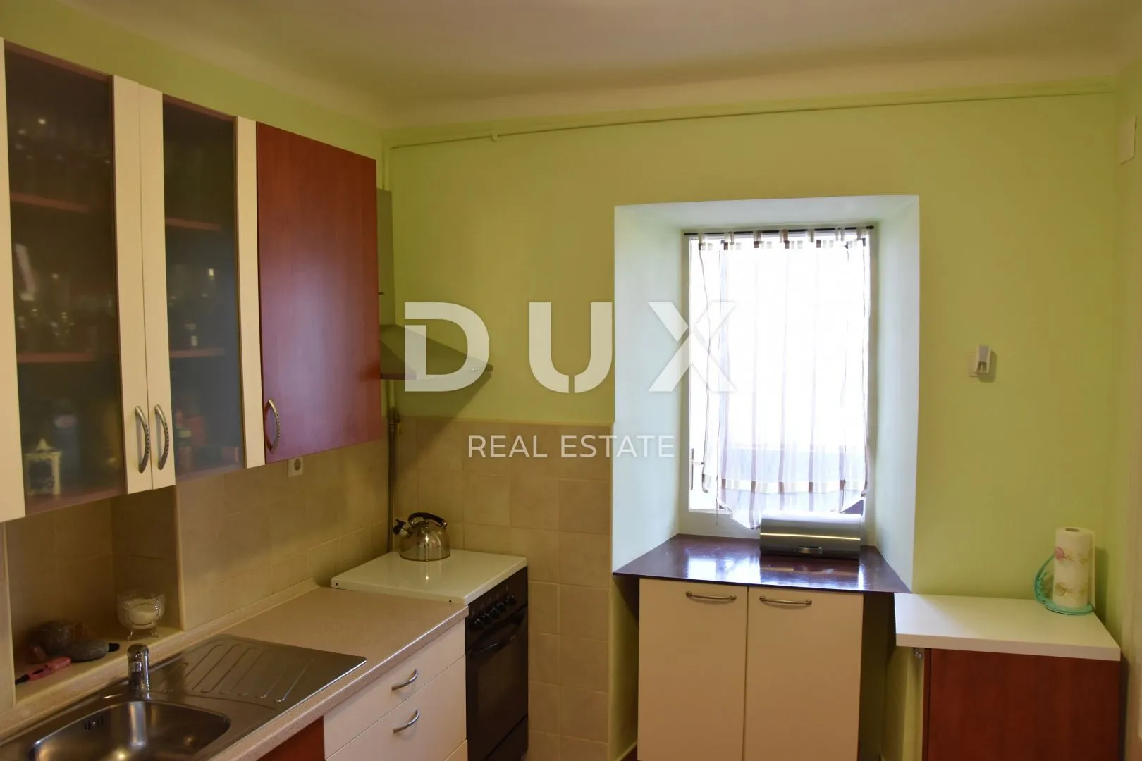 rijeka centar - predivno uređen dvosoban stan s dnevnim boravkom u strogom centru - slika 4