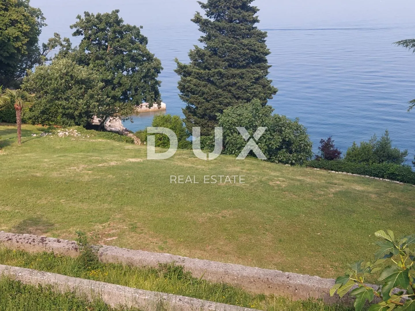 opatija, medveja - kuća 85m2 + okoliš 280m2 - 1. red do mora! - slika 13
