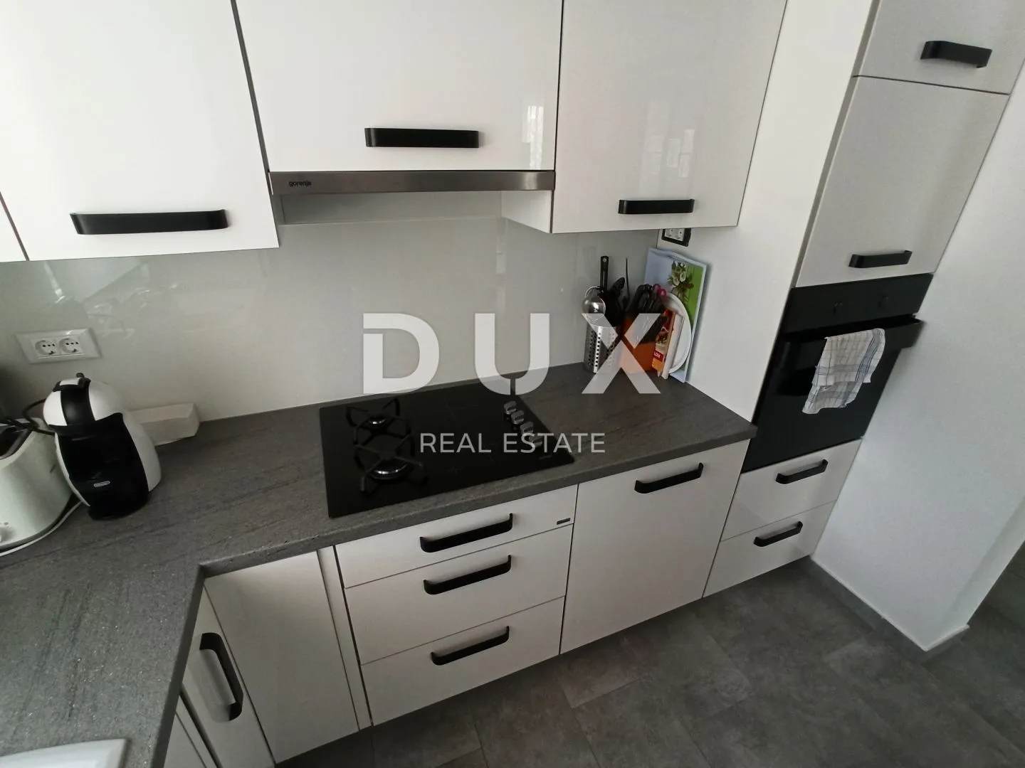 istra, pula, obiteljska kuća, 115 m2, predgrađe - slika 11