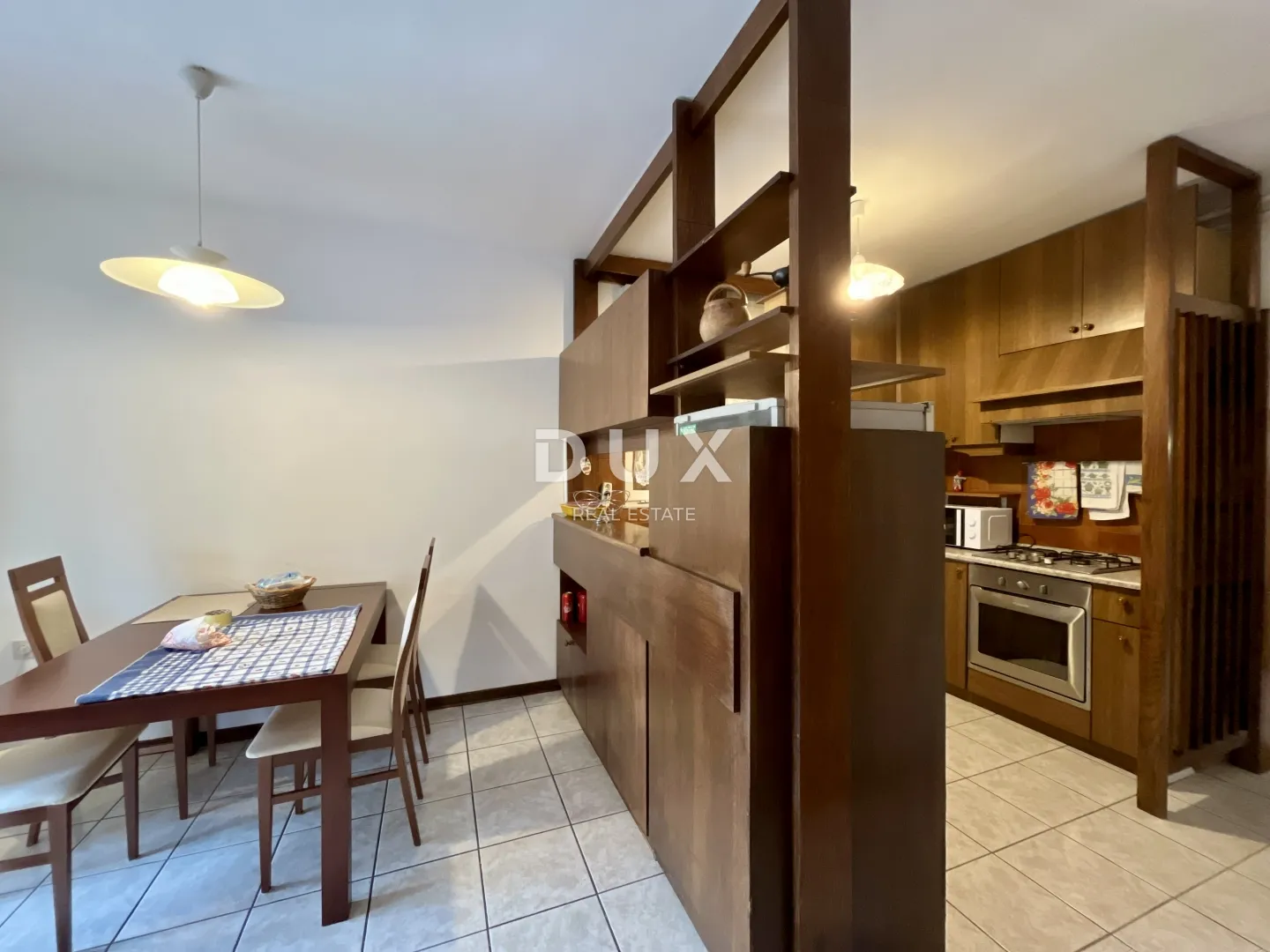 opatija, lovran - samostojeća kuća 50 m od centra, 150 m od mora - slika 14