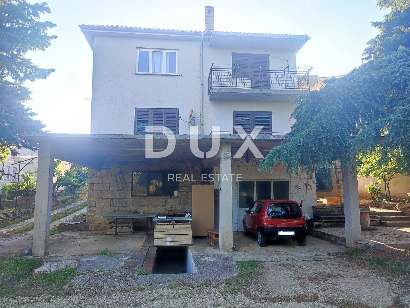 istra, pula - samostojeća kuća na velom vrhu 400m2 - slika 3
