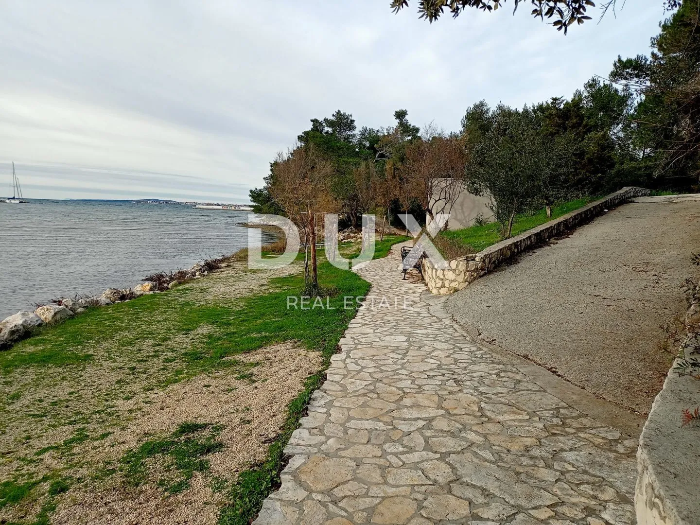 zadar, zaton - građevinsko zemljište 100 m od mora - slika 4