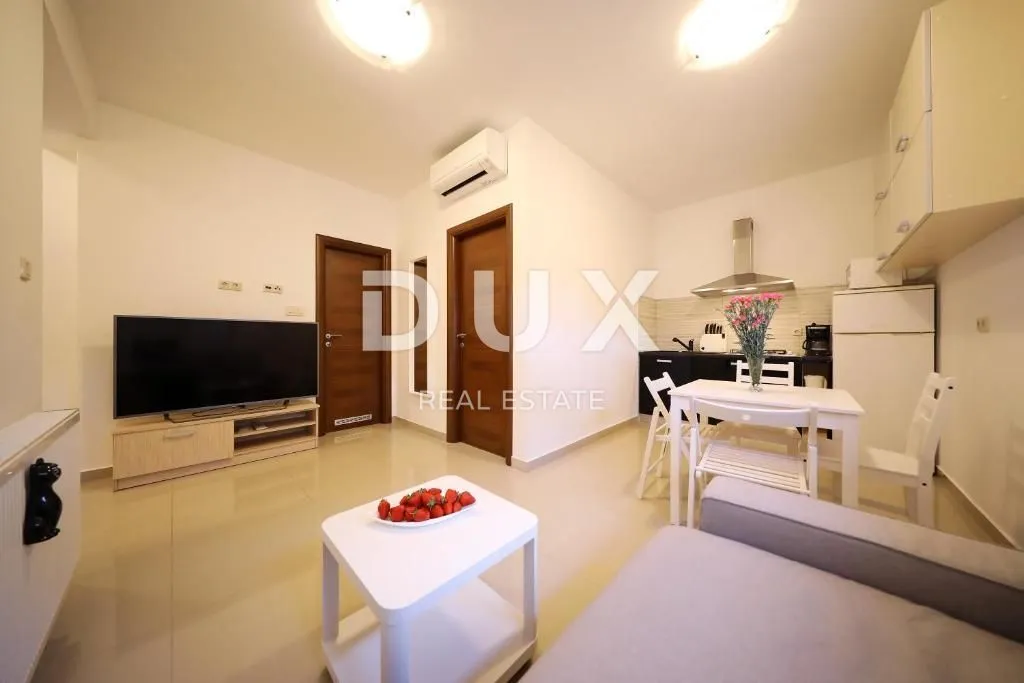 zadar, privlaka - luksuzna vila s bazenom - slika 10