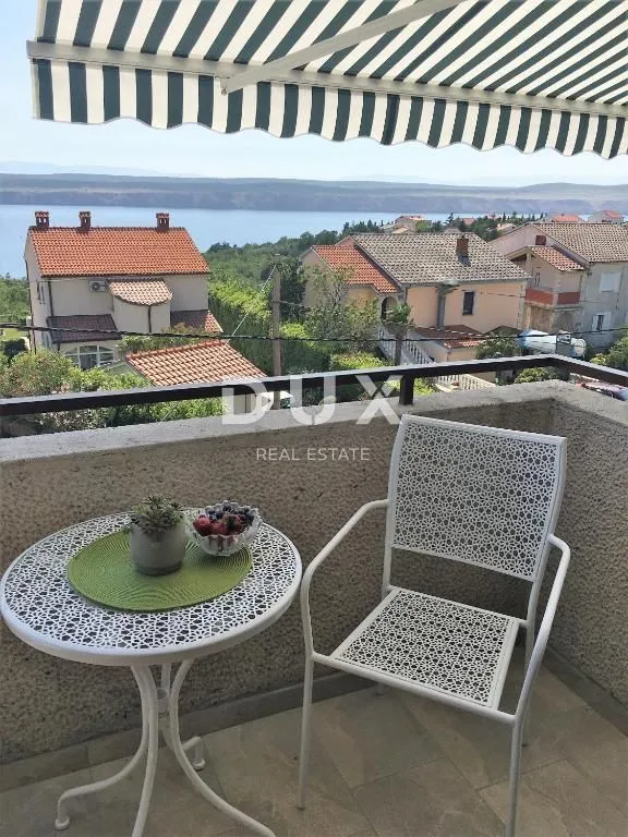 crikvenica, jadranovo - lijepa kuća s pet apartmana - slika 6