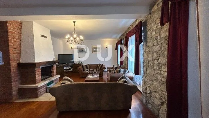 rijeka, srdoči - kuća sa tri stambene jedinice - slika 17