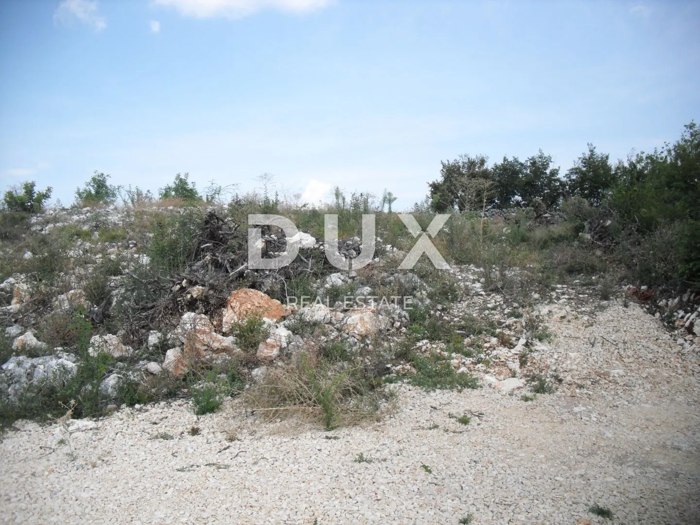 otok krk, linardići - građevinski teren 657 m2 - slika 6