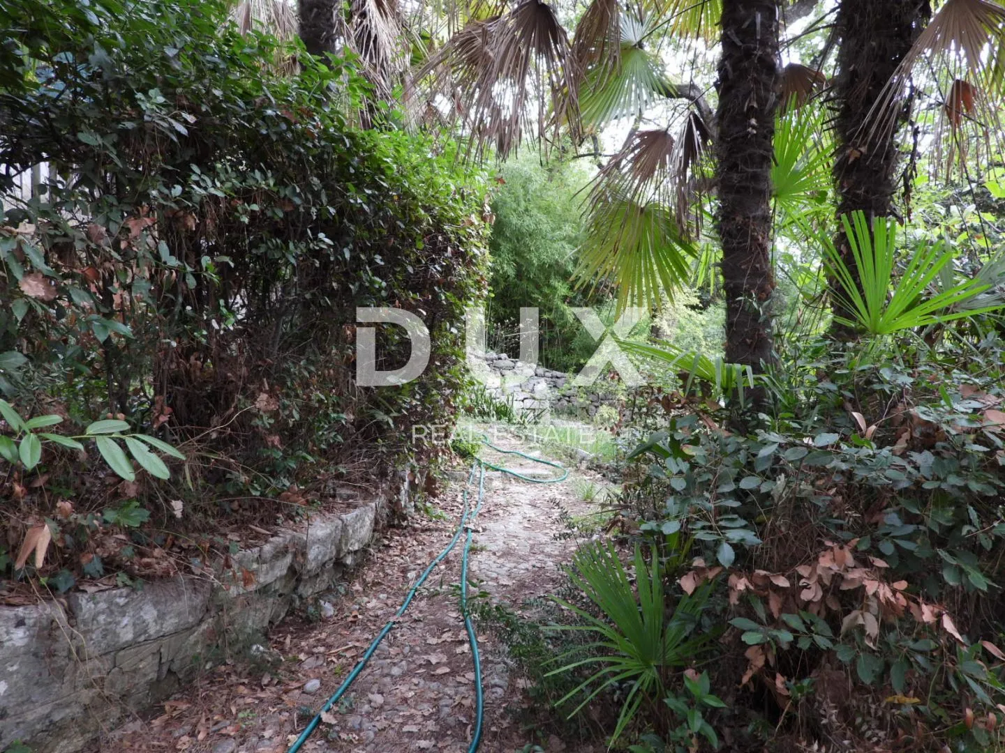 opatija, centar, vila, 484 m2, dva stana, 2. red do mora - slika 20