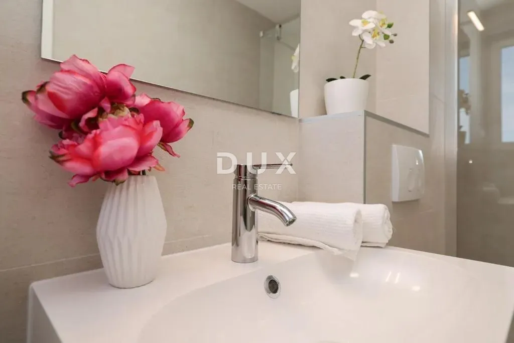 zadar, privlaka - villa, more, bazen, rooftoop jacuzzi,top lokacija -prilika! - slika 9