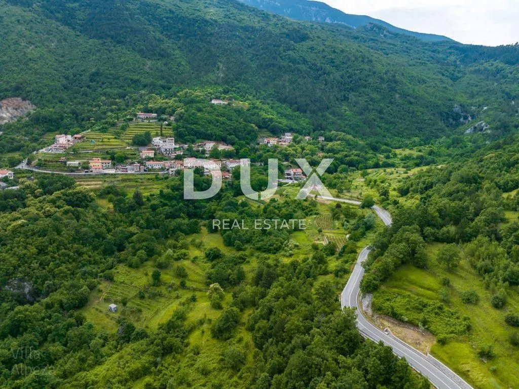 lovran - visoko luksuzna obiteljska vila smještena u manjem naselju - slika 44