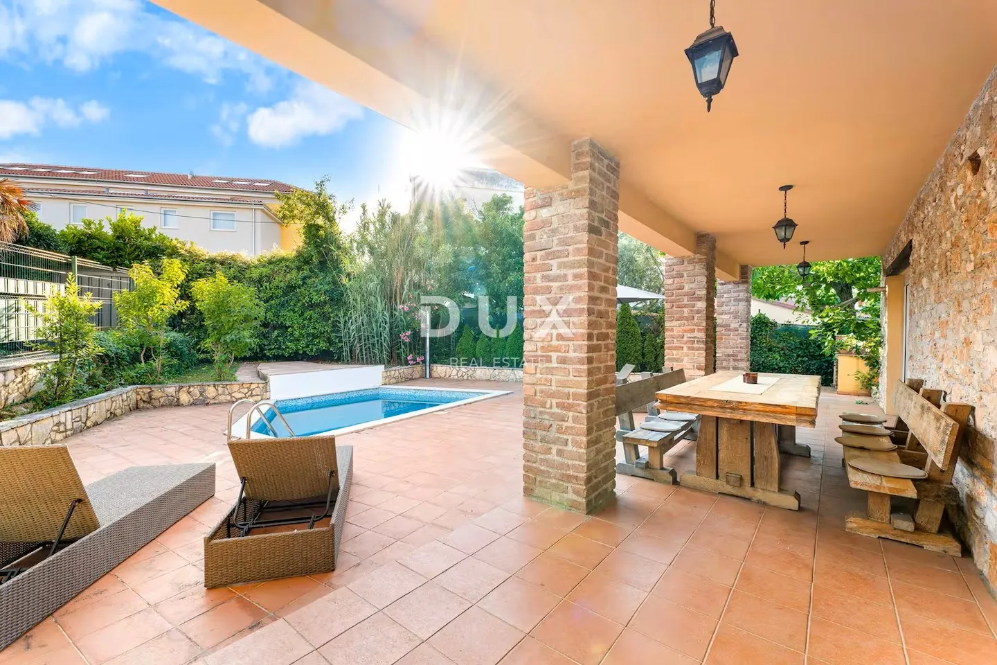 poreč, funtana - mediteranski dom s rustikalnim detaljima, 238m2 - slika 25