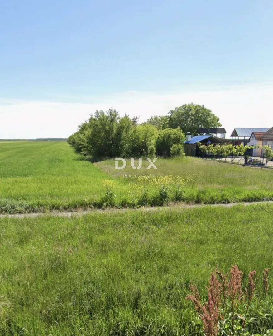 VUKOVAR, PALAČA - Zemljište idealno za obiteljsku kuću, projekt uključen - Palača, Šodolovci