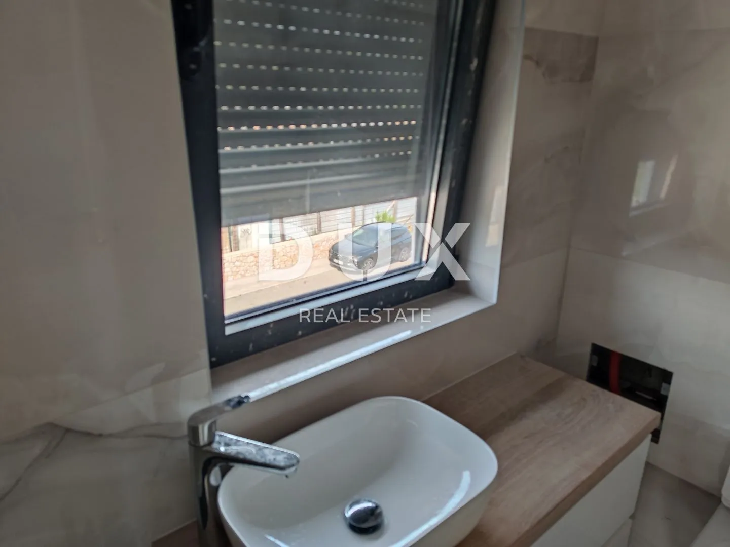 grad krk, centar - dvoetažni penthouse s bazenom i panoramskim pogledom - slika 27