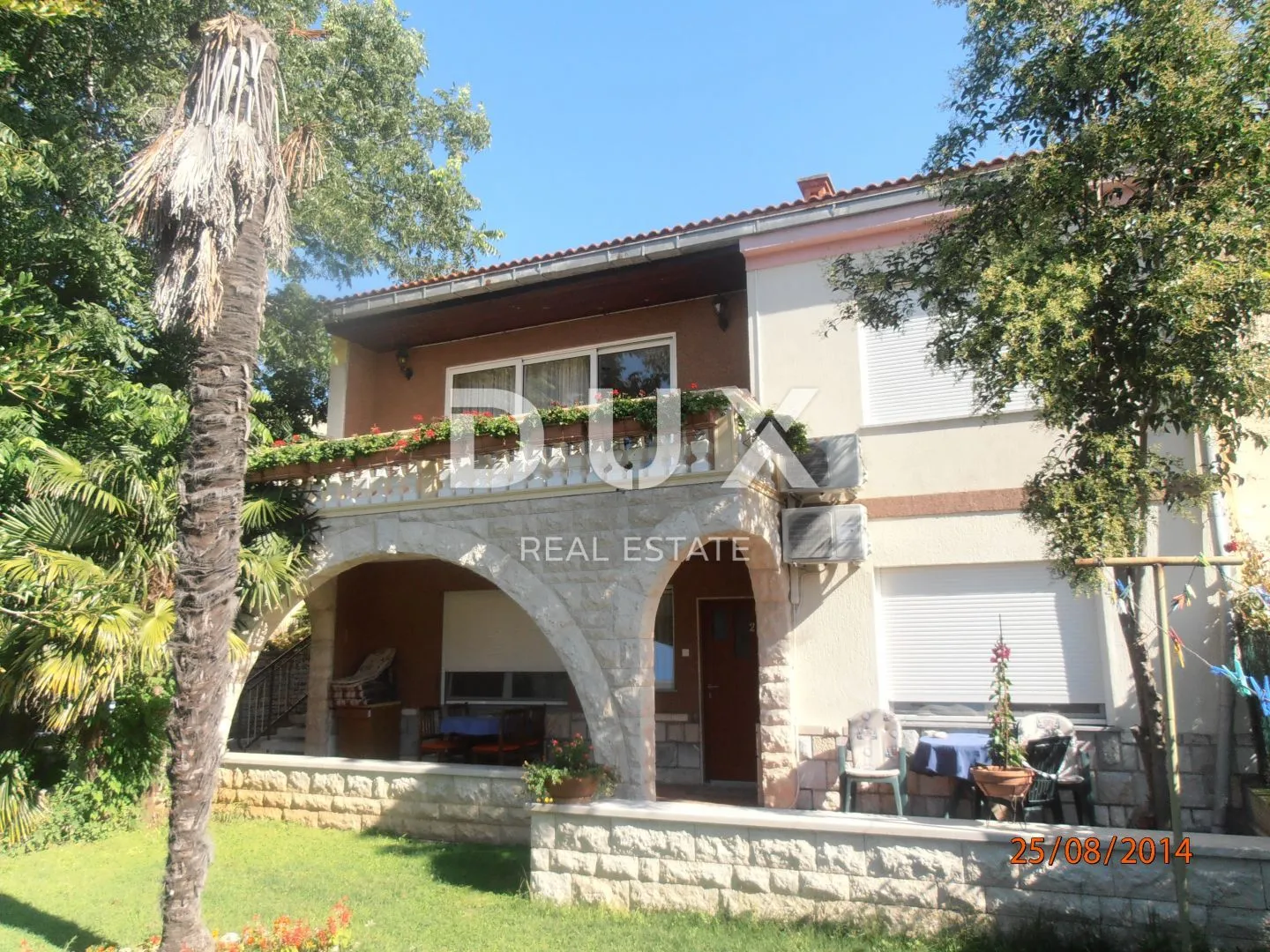 istra, pula - dva stana u centru grada 60m2 - slika 17