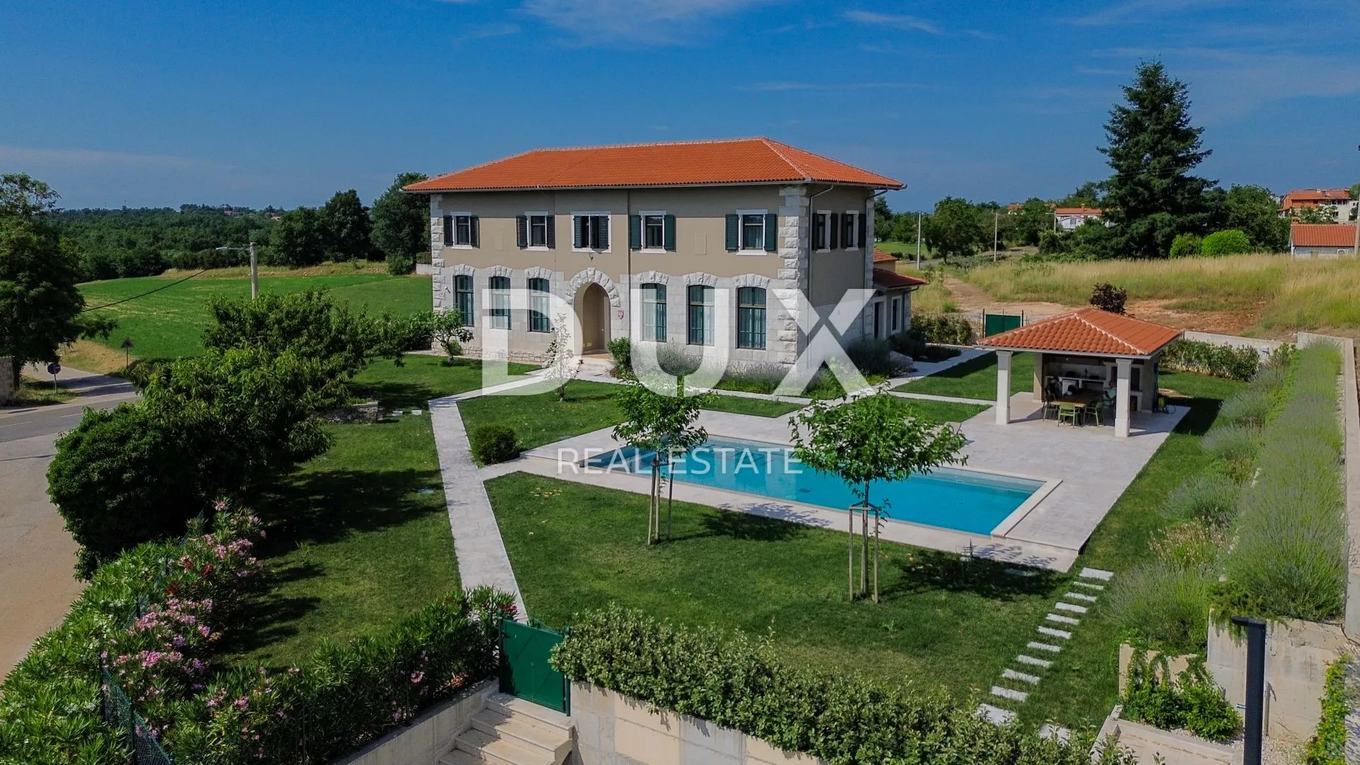 istra, poreč – jedinstvena vila s povijesnom dušom i talijanskom elegancijom - slika 2