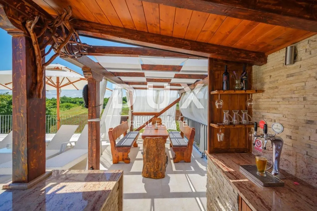 istra, novigrad - lijepa vila s bazenom! - slika 5