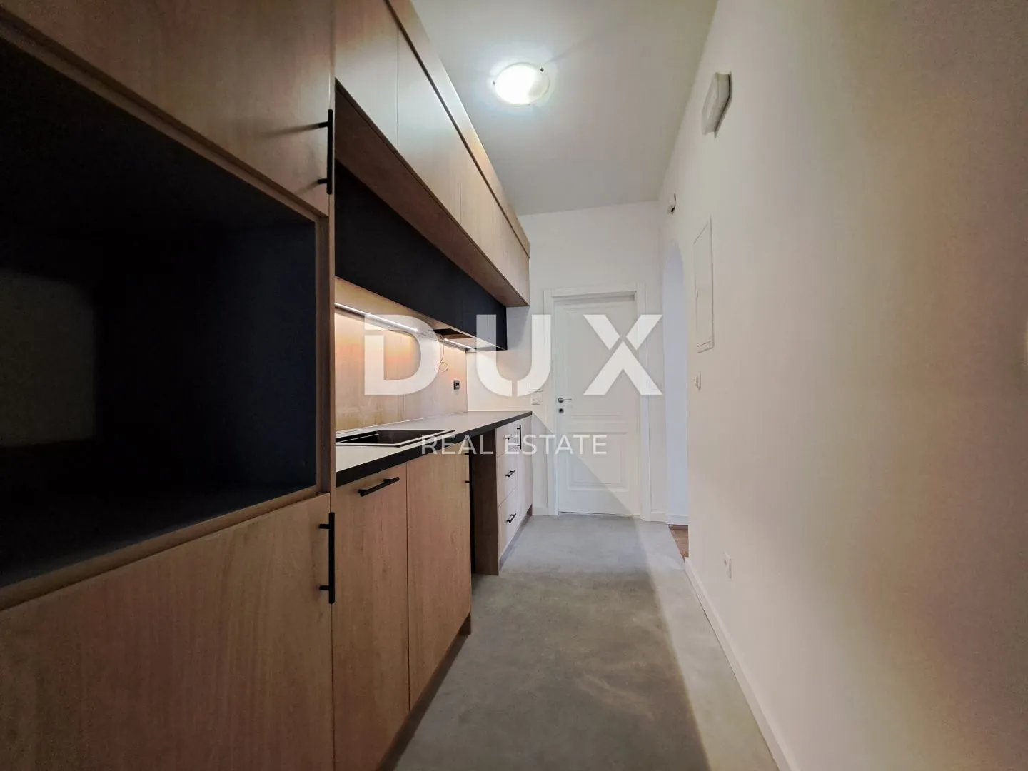opatija, centar - stan u centru od 108 m2, drugi red do mora s garažom - slika 12
