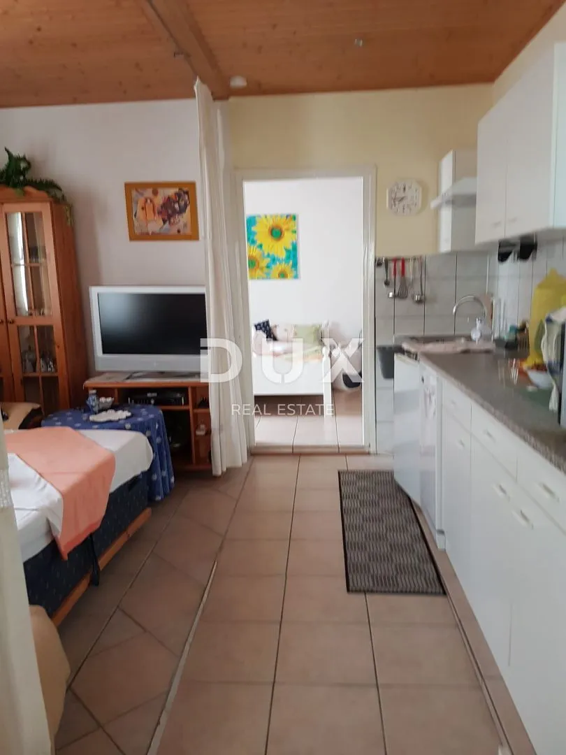 crikvenica, tribalj - dvije kuće s pomoćnim objektom i velikom okućnicom - slika 19