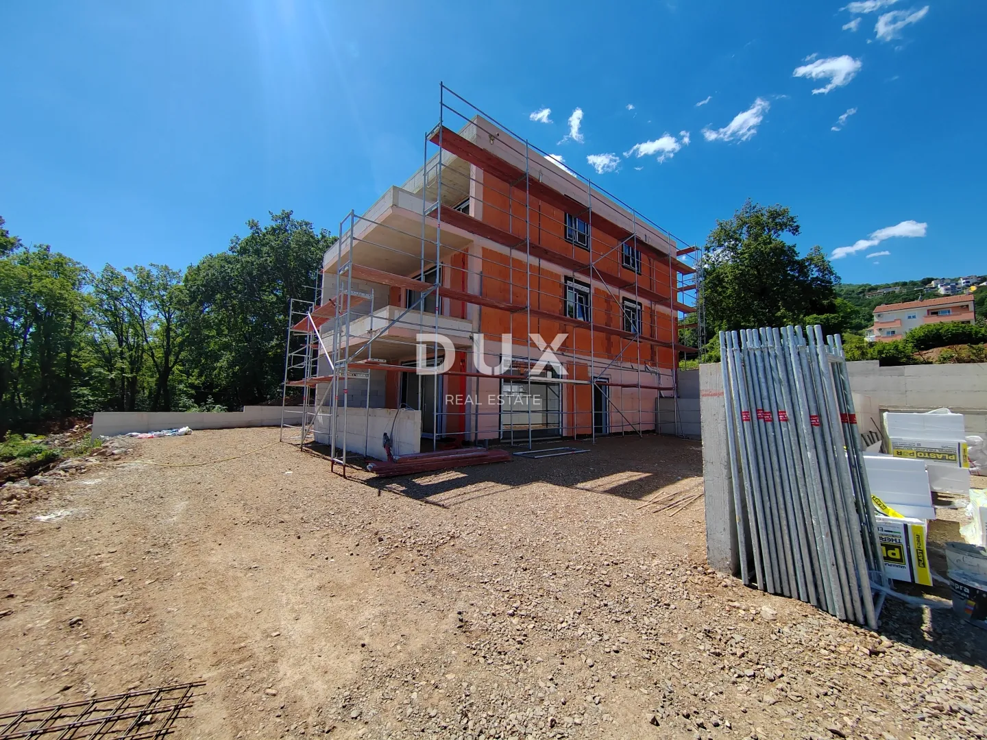 opatija, ika, dvoetažni stan, 131 m2, pogled, okućnica - slika 9