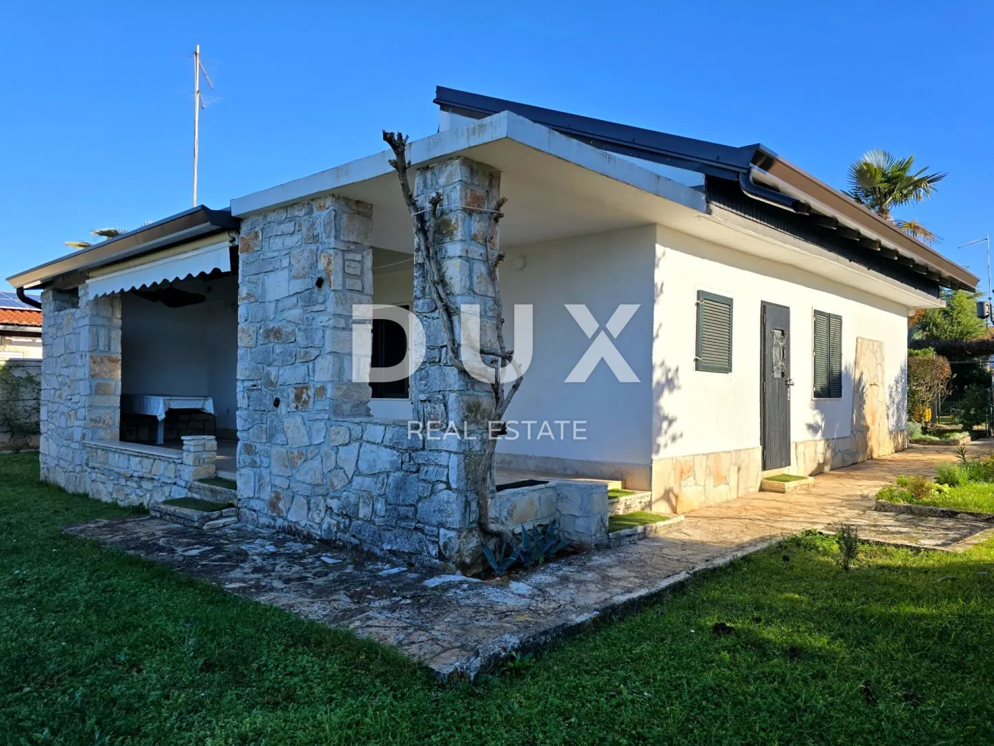 istra, novigrad - kuća uz more - slika 9