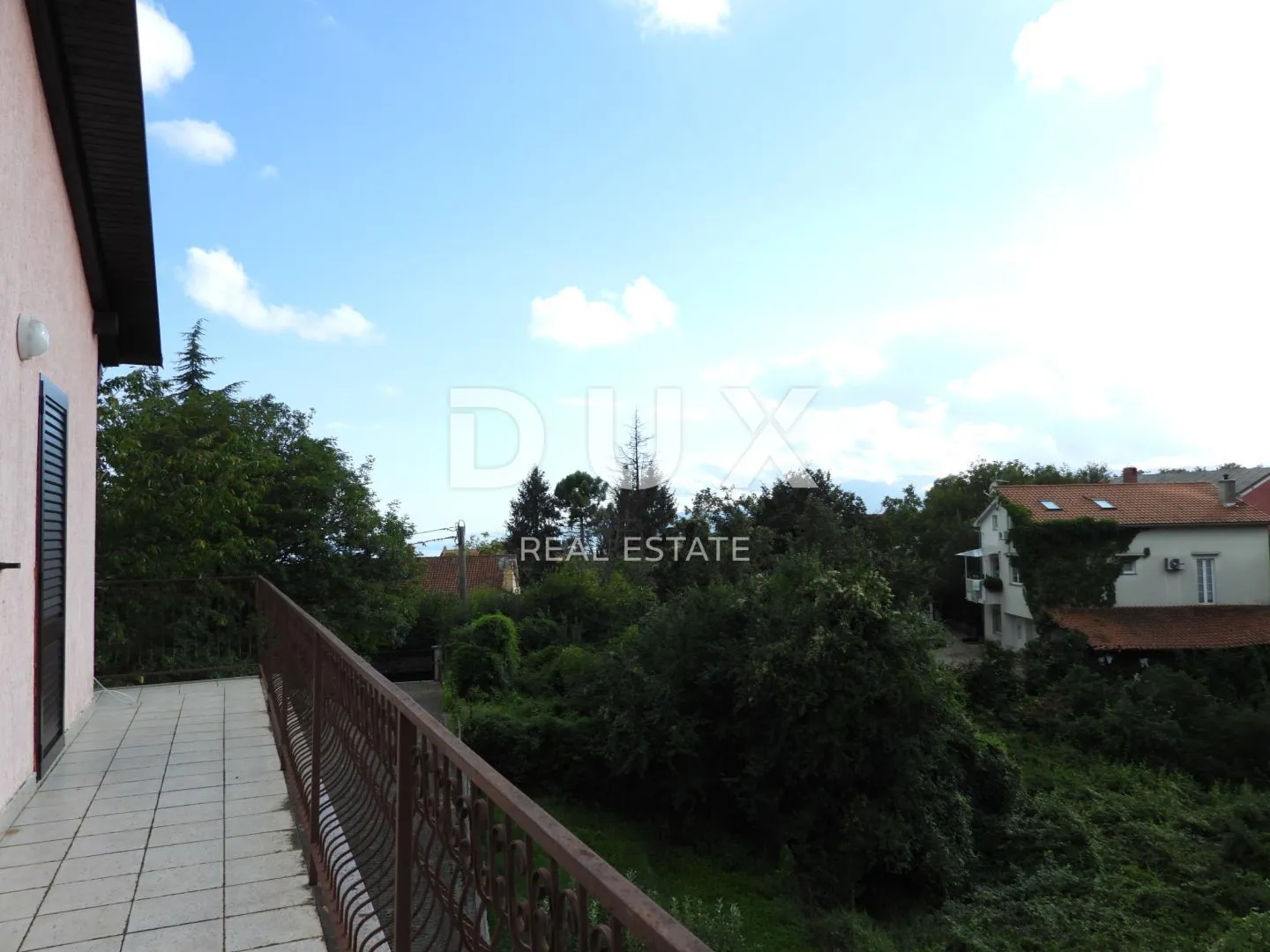 viškovo, marčelji- stan- etaža 150m2, db+4s, 1. kat + okoliš 300m2-najam - slika 26
