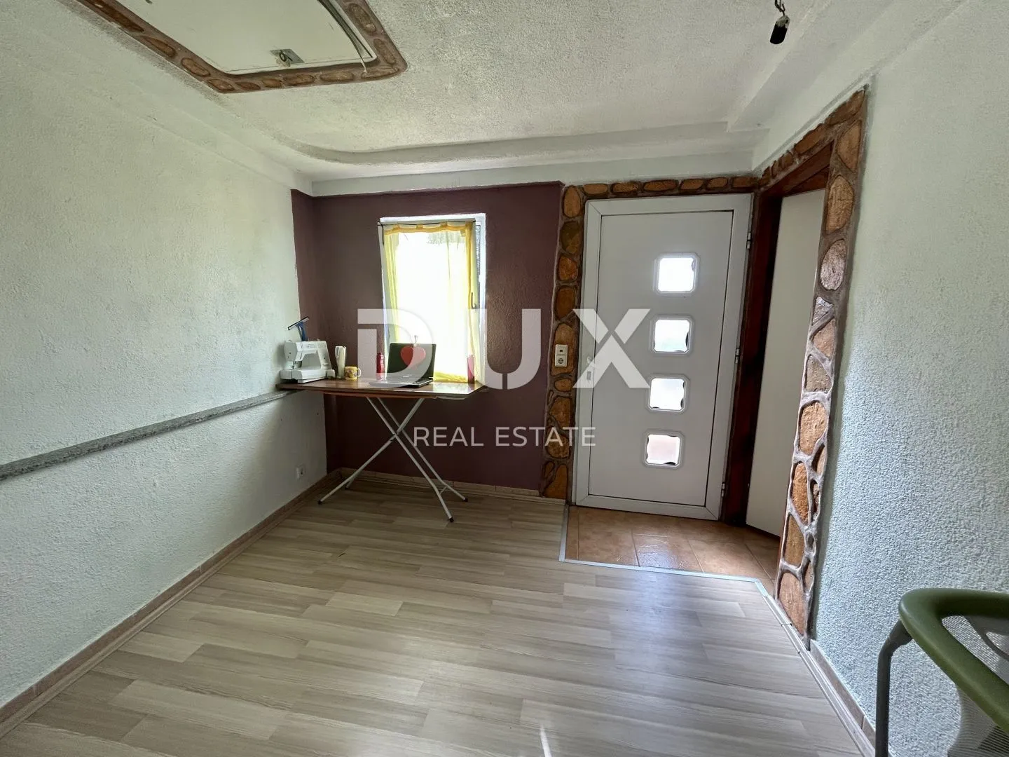 zadar, debeljak - prostrana kuća s pomoćnim objektom/apartmanom - slika 18