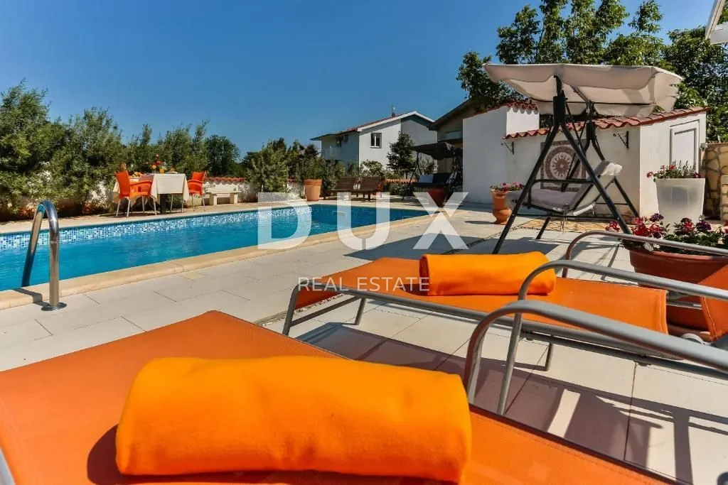istra, medulin - apartmanska kuća smještena nadomak plaža - slika 18