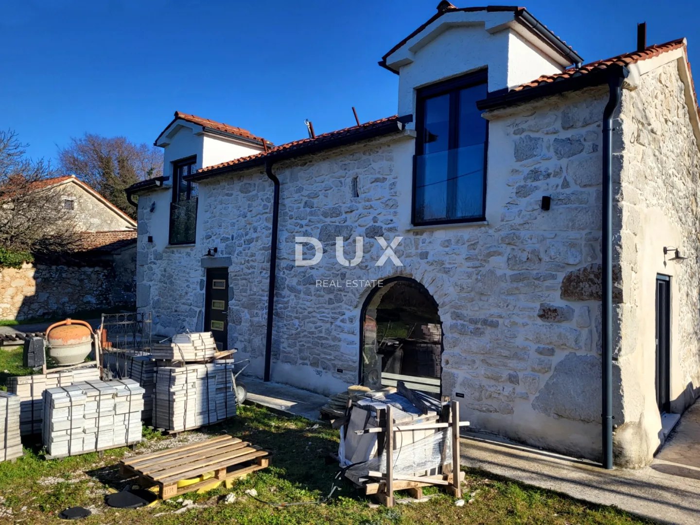 istra, labin - adaptirana kamena ljepotica - slika 4