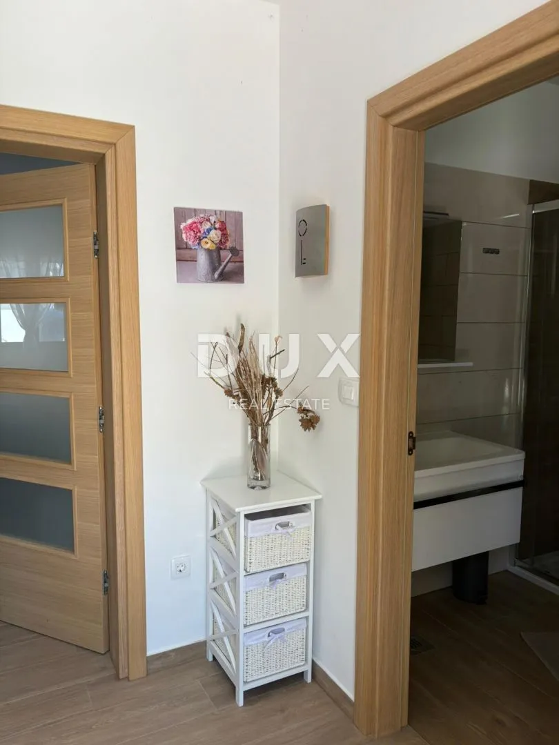 istra, medulin moderna dvojna kuća s bazenom 600 m od mora! - slika 19