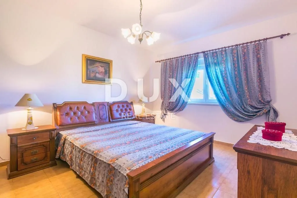 istra, ližnjan - prizemnica s uređenom okućnicom - slika 15