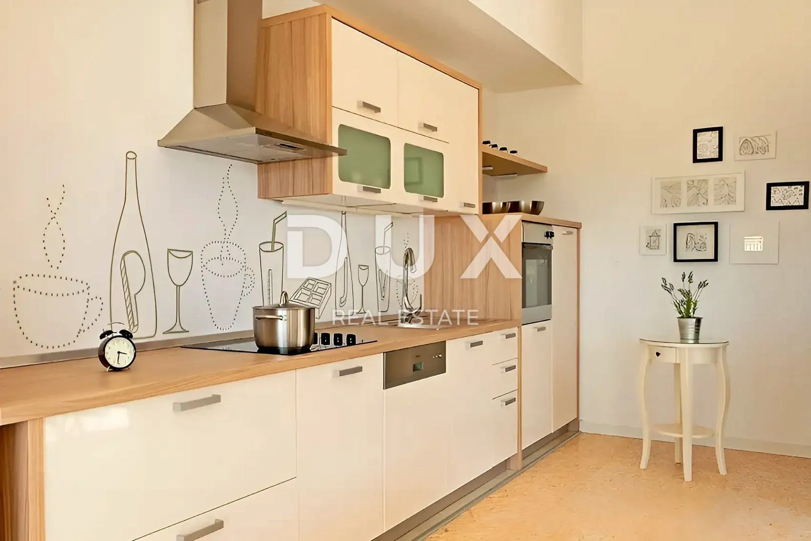 istra, poreč, trosobna kuća, 125m2 - slika 8