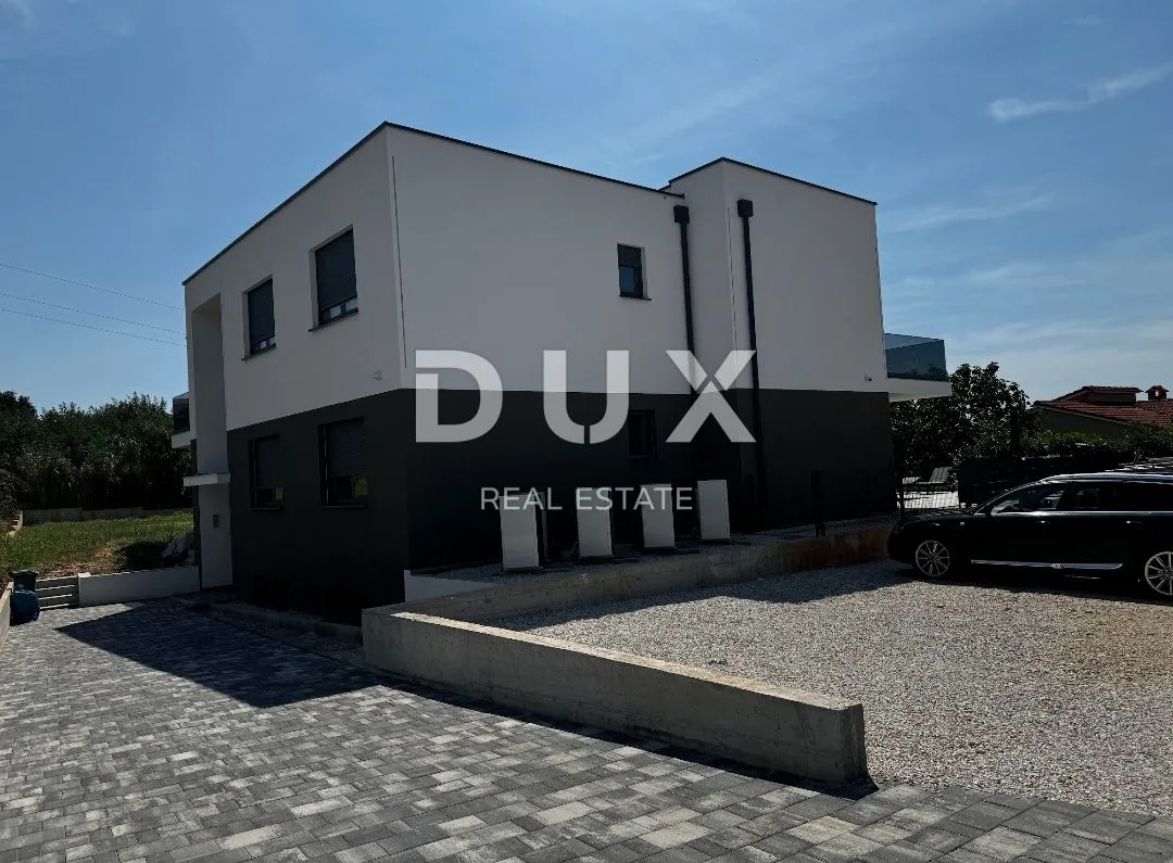istra,poreč - luksuzni stan u prizemlju s grijanim bazenom - slika 18