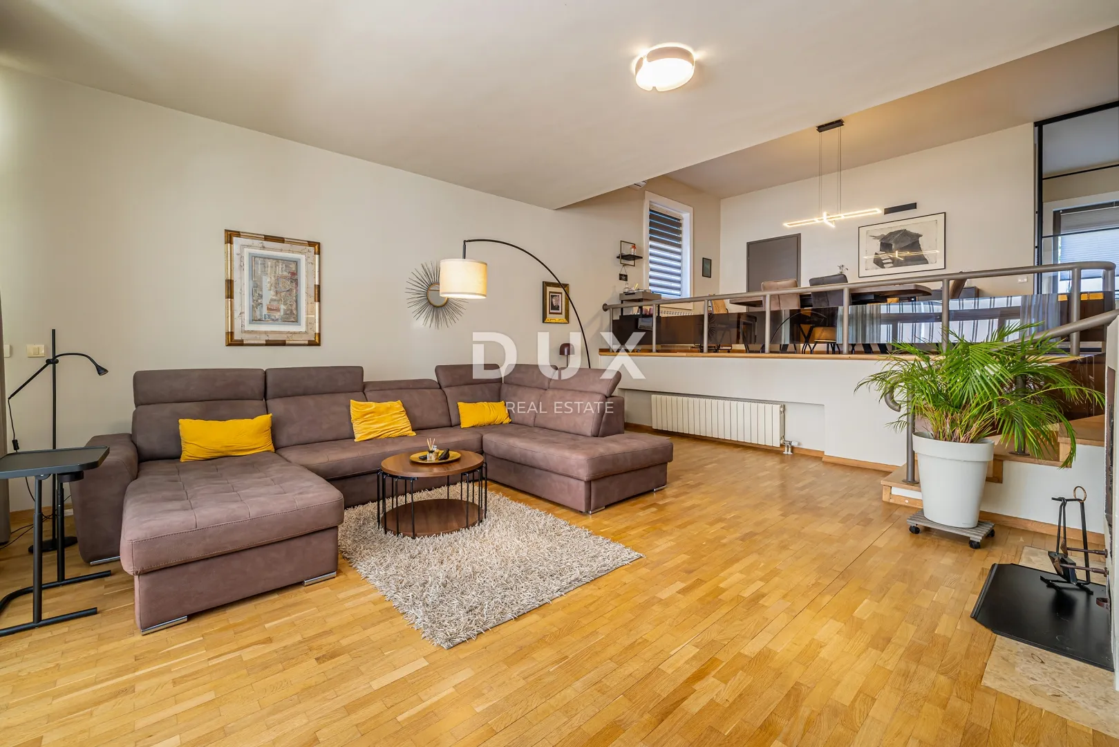 otok krk, njivice - dvojna kuća s pogledom na more, 276m2 - slika 3