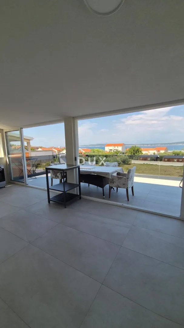 pašman, banj, kuća, 250 m2, 3 etaže, 100 m od plaže - slika 2