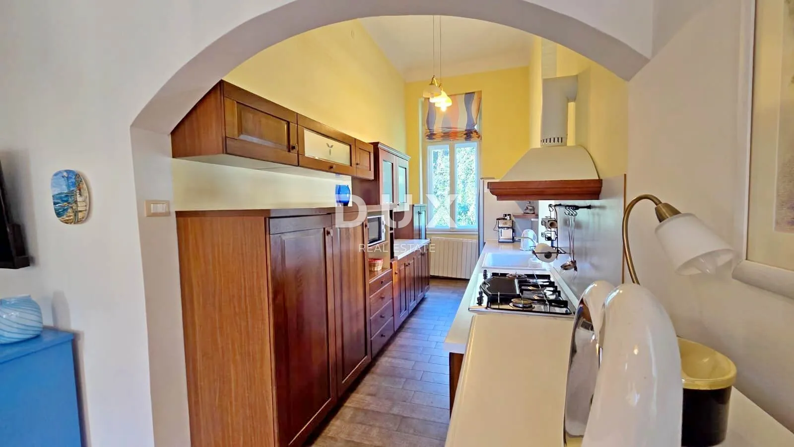 opatija, centar - otmjeni stan u srcu opatije, 150 m od mora, 3sdb, 109m2 - slika 5