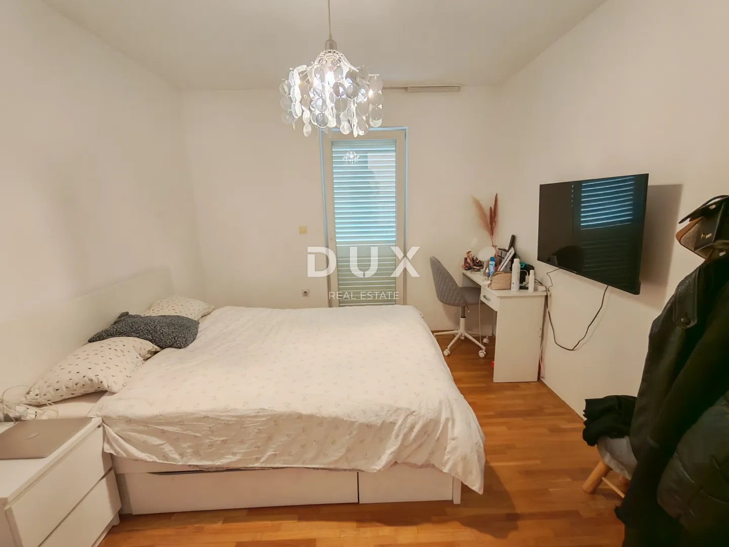 istra, pula- dvoetažni stan 127 m2 na odličnoj lokaciji - slika 16