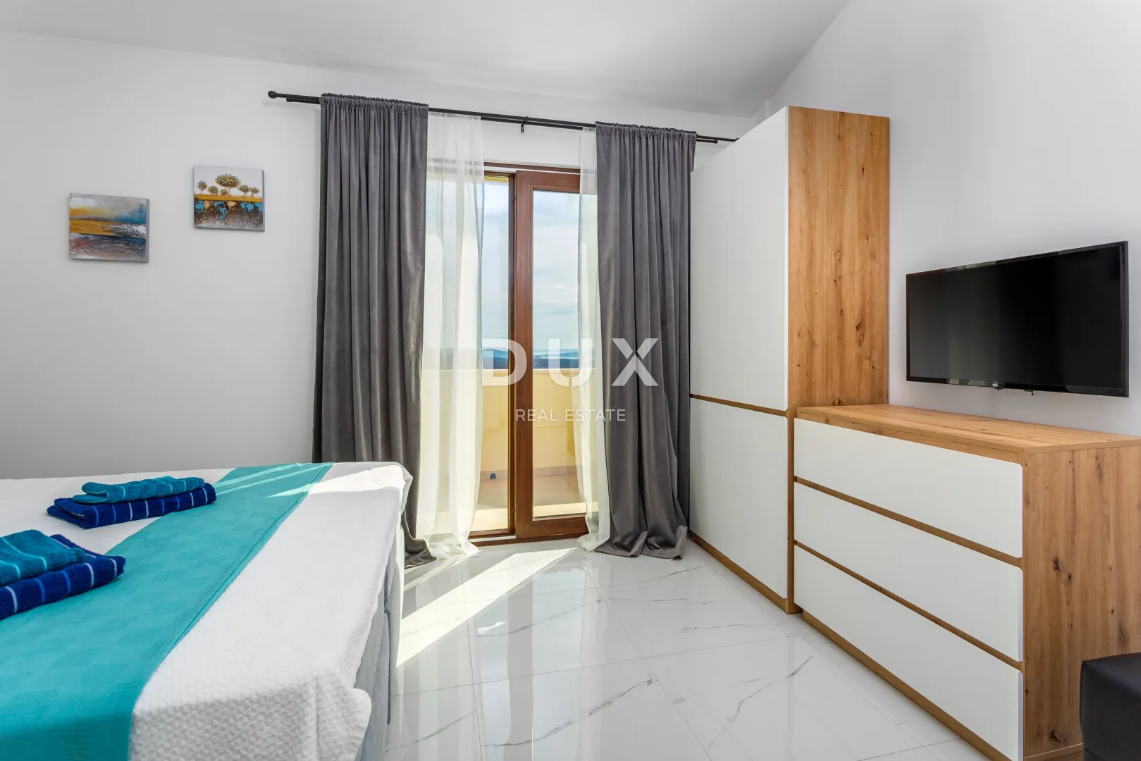 otok krk - mediteranska kuća s bazenom i pogledom na more - slika 14